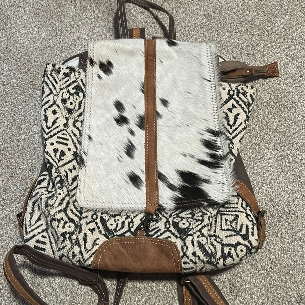 Myra backpack